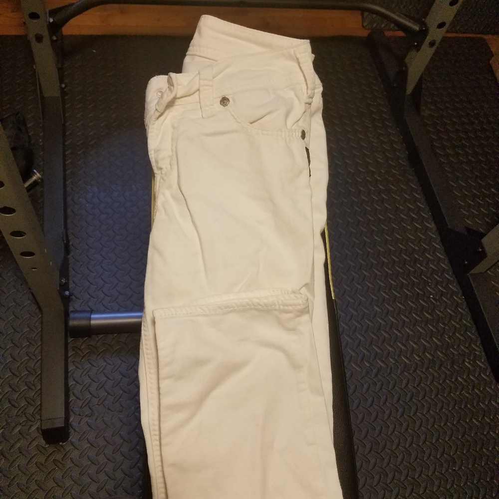 capris - Picture 3 of 3